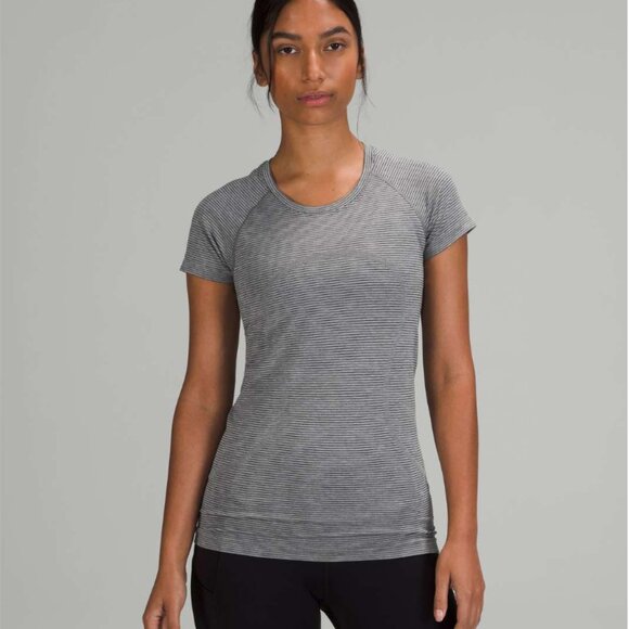 Lululemon Swiftly Tech Short Sleeve Shirt 2.0 Tetra Stripe Asphalt Grey / Black - Picture 1 of 6